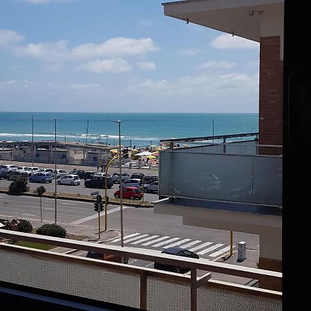 Sea View Daire Lido di Ostia Dış mekan fotoğraf